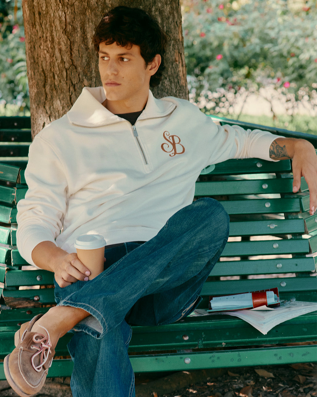 Sweatshirt