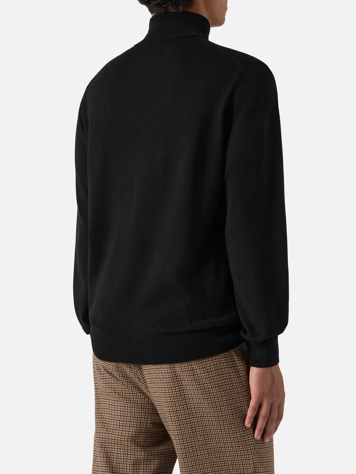 Turtleneck sweater Bond in black merino wool and cashmere