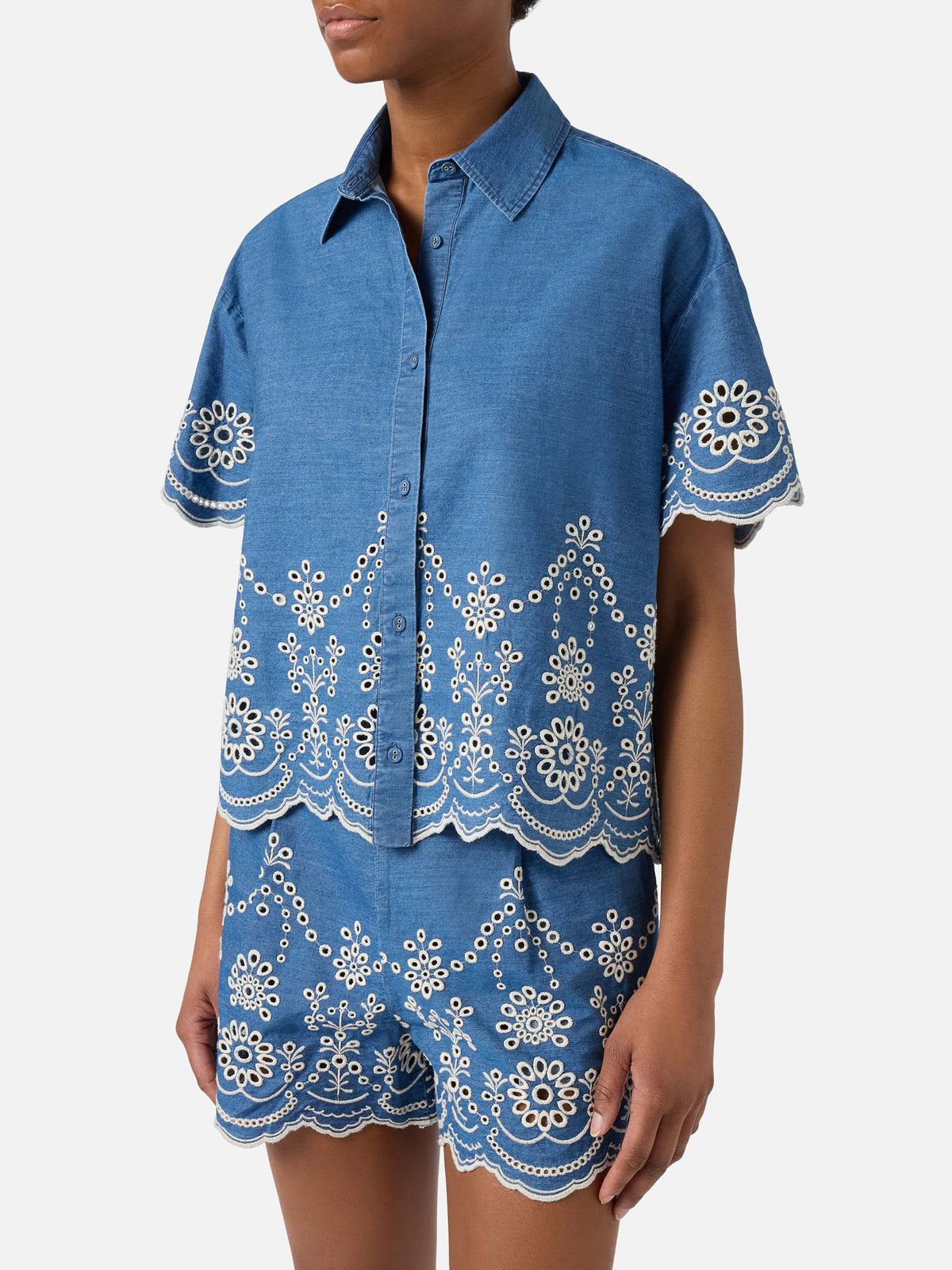 Amani chambray shorts with embroidery
