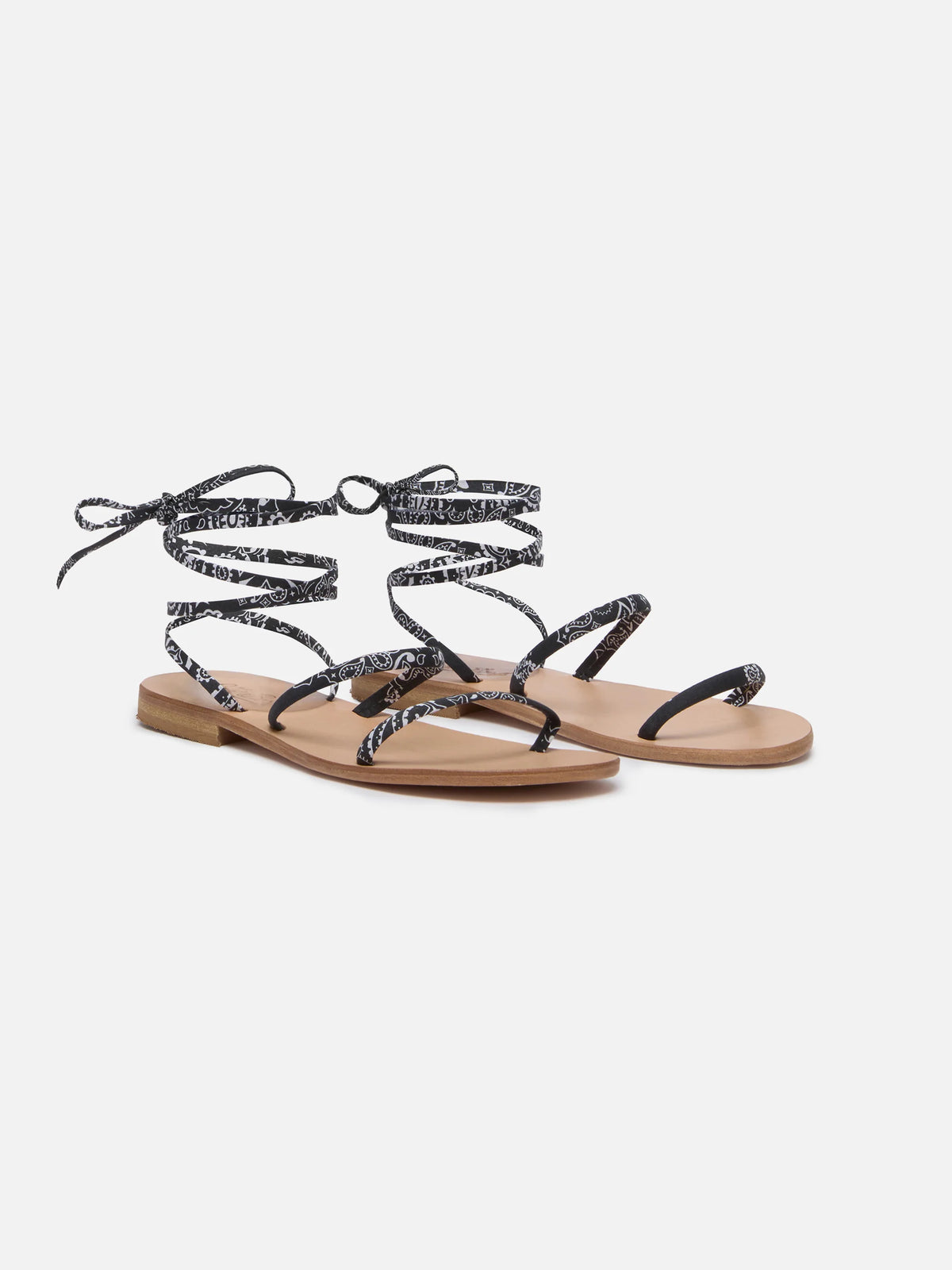 Wrap flat Sandals with bandana print