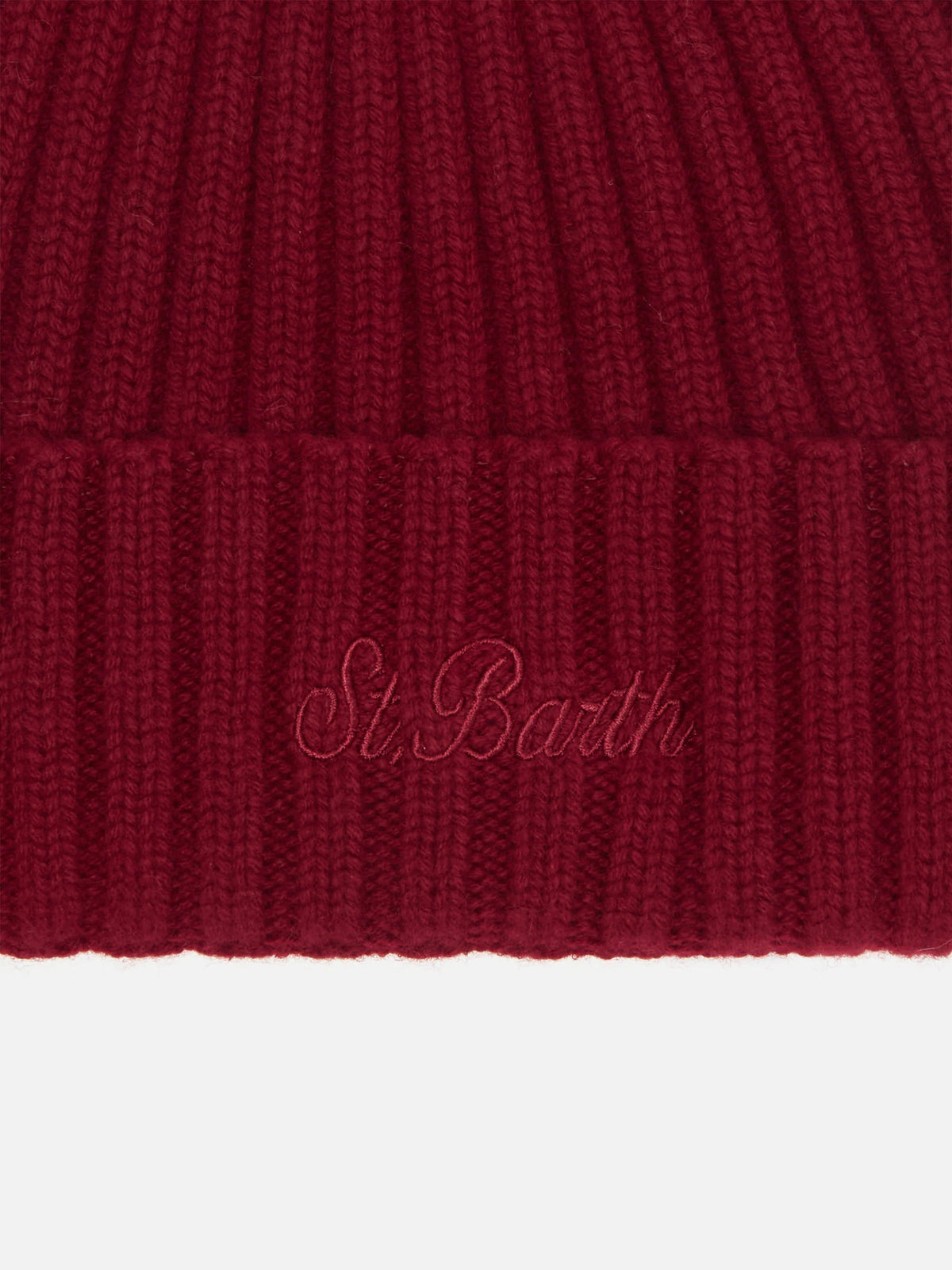 100% WOOL Wengen beanie in burgundy