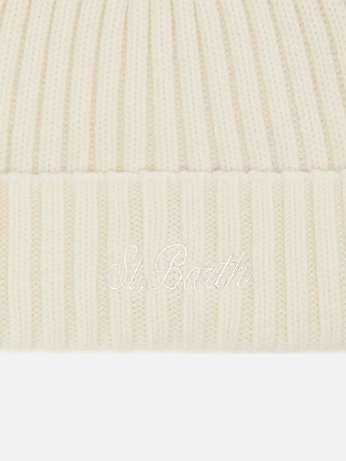 100% WOOL Wengen beanie in white