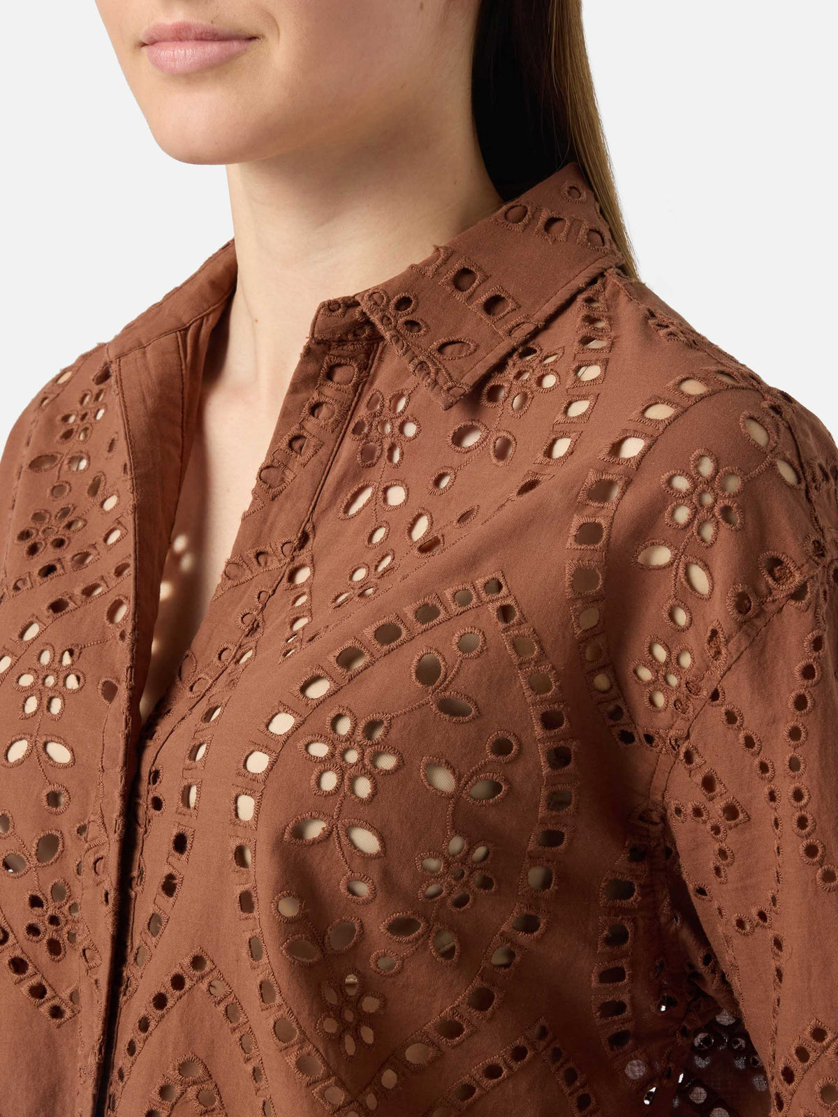 Brown Inez broderie anglaise trousers