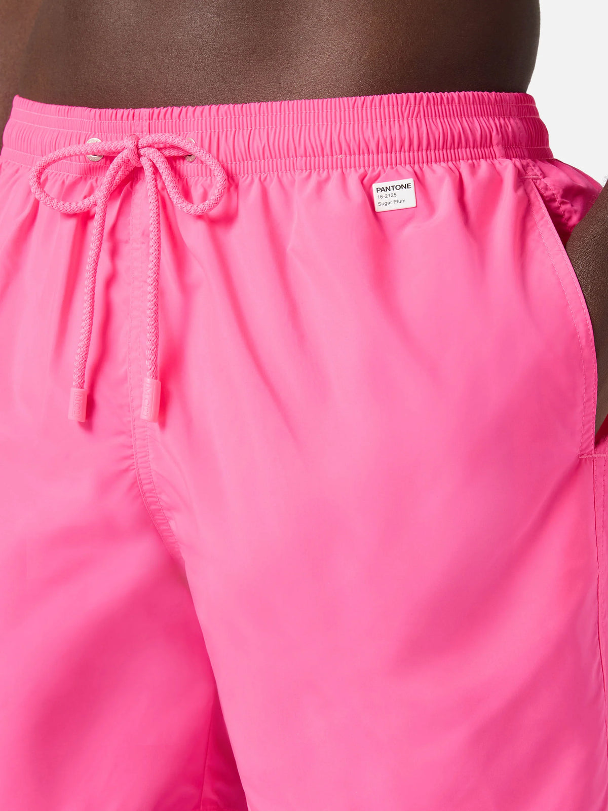 Lighting Pantone swim shorts in solid fluo pink | Special Edition